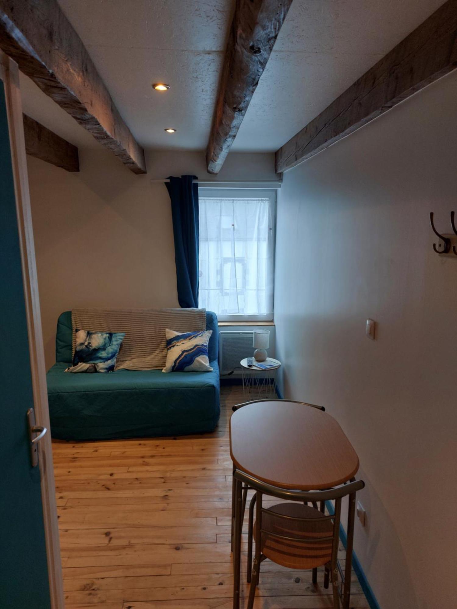 Studio Refait A Neuf Clos Saint Genest Manzat Екстериор снимка